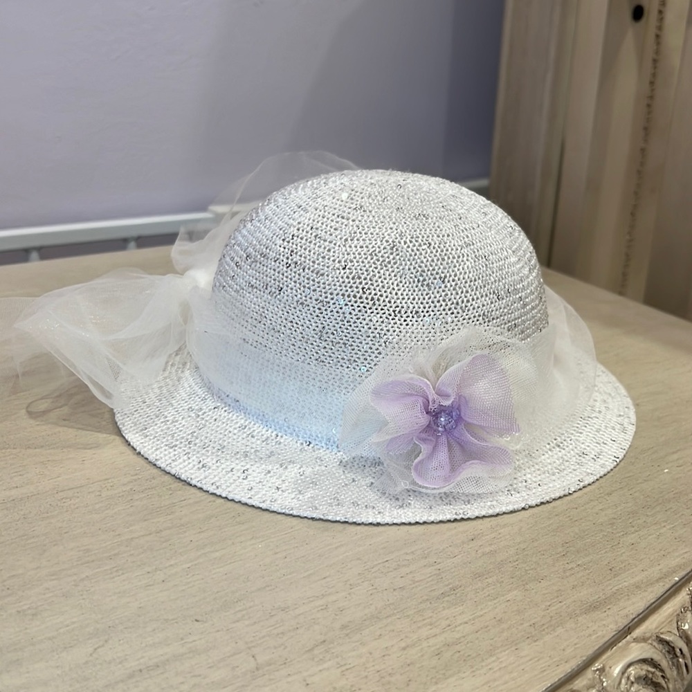 Girls white hat with tulle bow, silver sequins and purple and white tulle flower